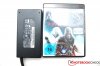 csm_Schenker-XMG-C703-Akku-groessenvergleich_bbd5c15ead.jpg